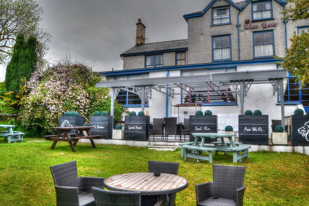 Lion Hotel & Studio Apartments Criccieth Exterior photo